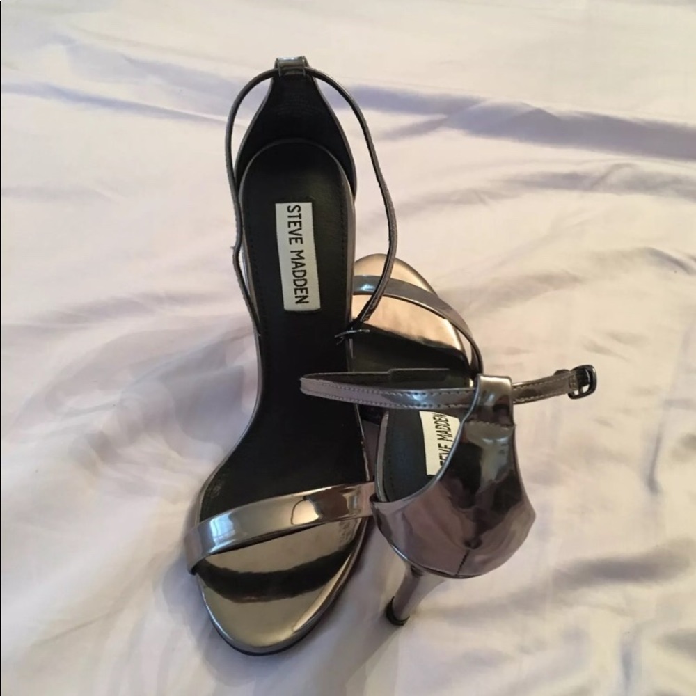Steve Madden size 7 shoes